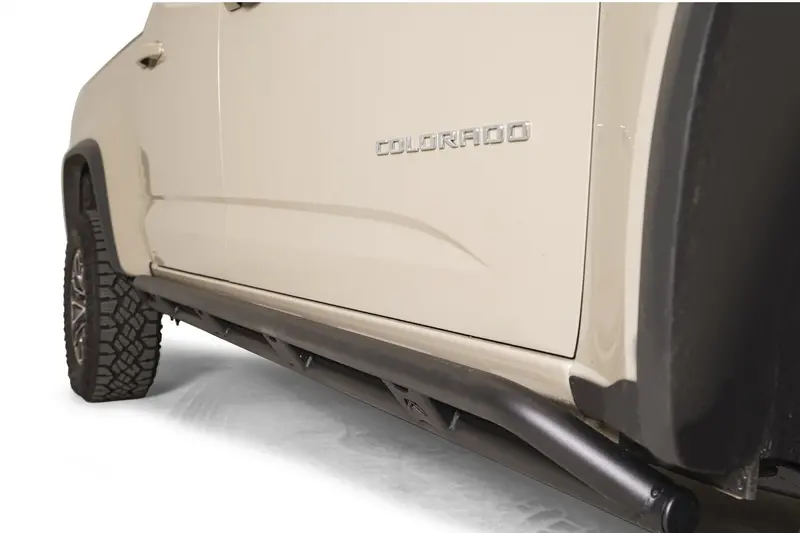Fab Fours Rocker Panel Guard – Heavy-Duty Steel Protection (Model Cc21-G2050-1) 1